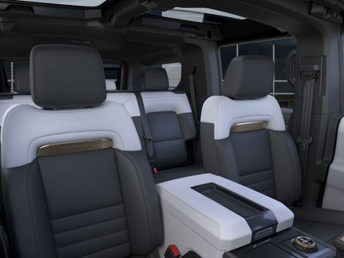 New 2024 GMC Hummer EV 2X w/ Extreme Off-Road Package image 46