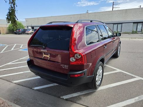 Used 2004 Volvo XC90 T6 AWD/4WD image 4