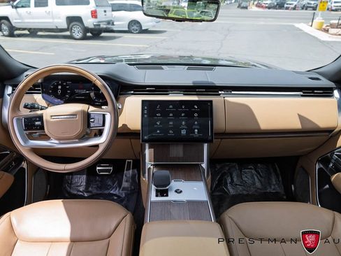 Used 2025 Land Rover Range Rover Long Wheelbase Autobiography AWD/4WD image 26