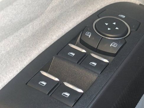 New 2026 Ford Maverick XLT image 23