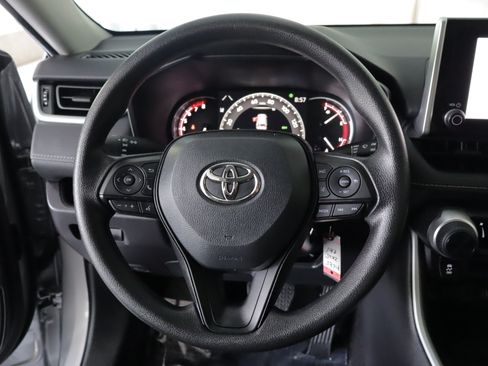 Used 2025 Toyota RAV4 LE AWD/4WD image 12