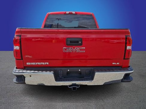 Used 2018 GMC Sierra 1500 SLE w/ SLE Value Package AWD/4WD image 5