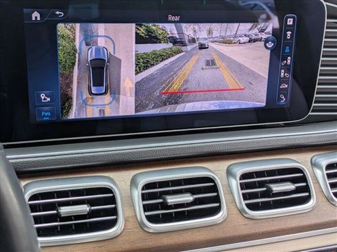 Used 2024 Mercedes-Benz GLE 450 4MATIC image 13