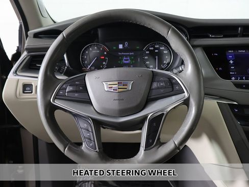 Used 2023 Cadillac XT5 Premium Luxury image 9