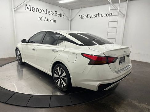Used 2022 Nissan Altima 2.5 SL FWD image 5