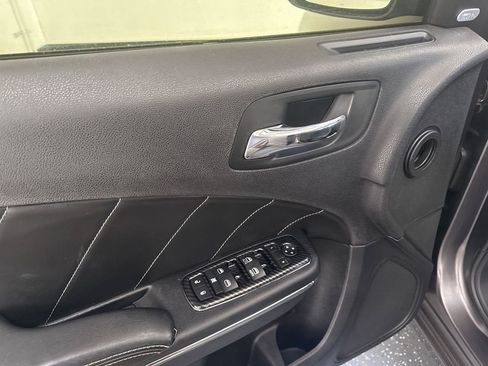 Used 2014 Dodge Charger R/T image 10