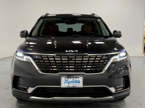 Used 2023 Kia Carnival SX FWD image 7