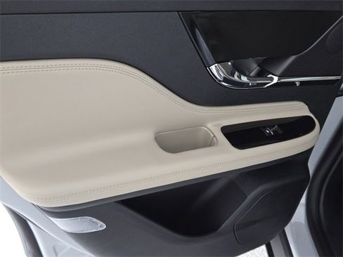 New 2026 Lincoln Corsair Grand Touring image 21