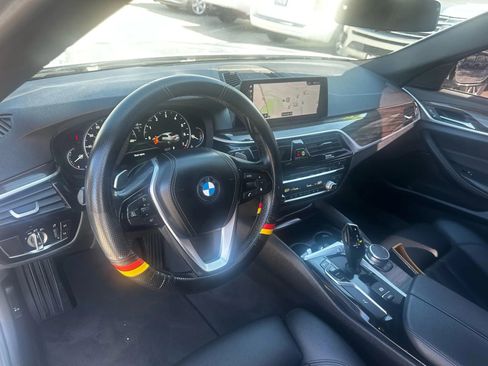 Used 2019 BMW 530i image 30