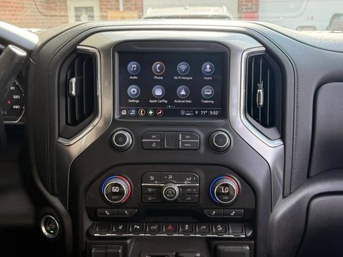 Used 2022 Chevrolet Silverado 2500 LT w/ Convenience Package AWD/4WD image 19