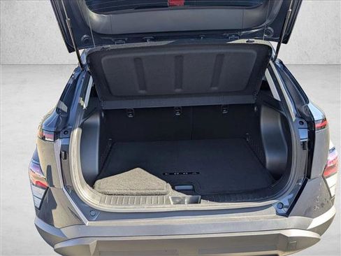 Used 2024 Hyundai Kona SEL image 4