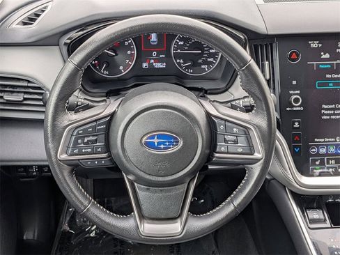 Used 2025 Subaru Outback Premium image 23