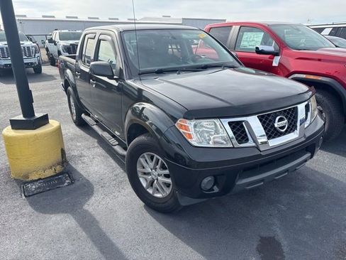 Used 2019 Nissan Frontier SV RWD image 3
