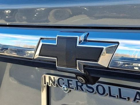 Used 2023 Chevrolet Traverse LT image 33