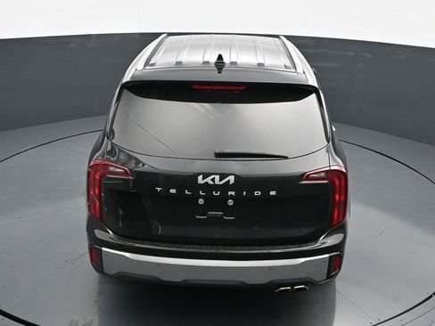 Used 2023 Kia Telluride S FWD image 18