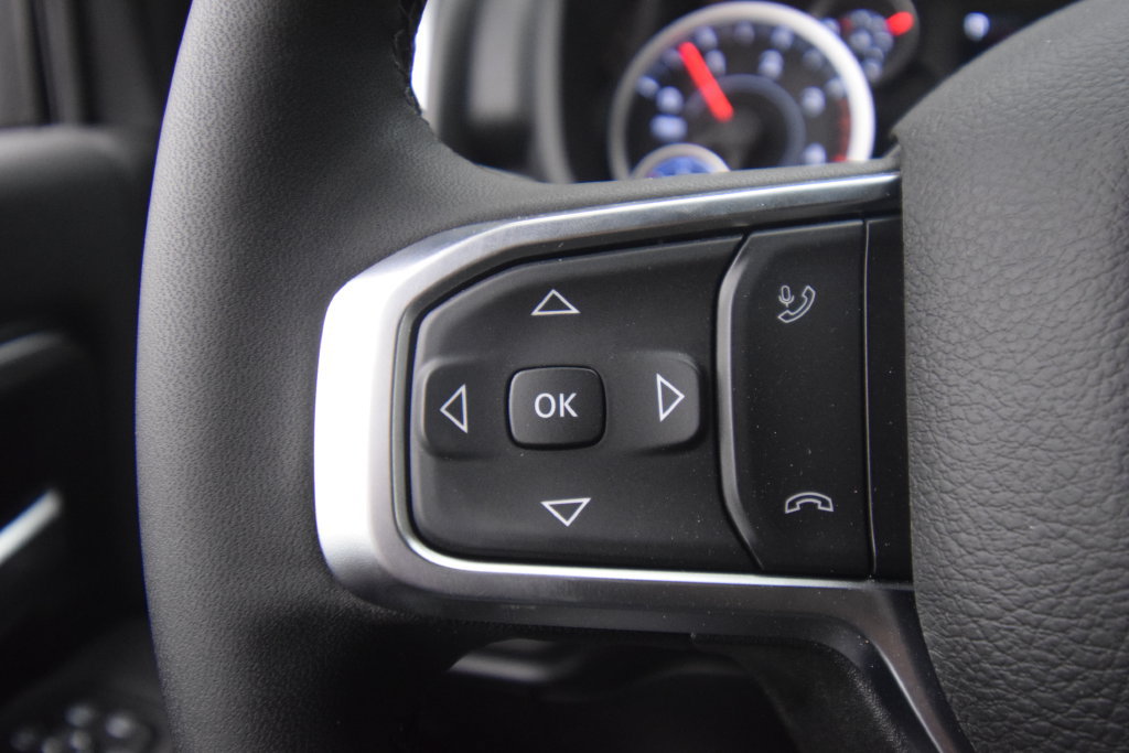 New 2026 RAM 3500 Big Horn AWD/4WD image 31