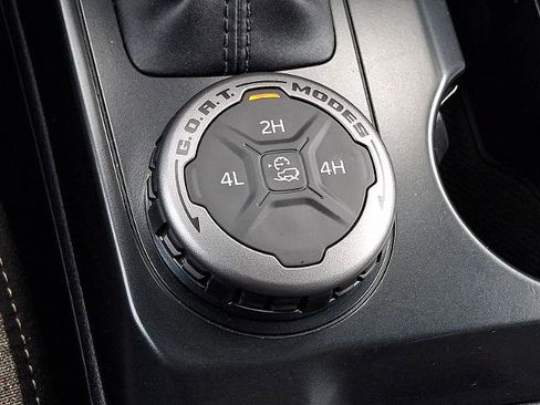 Certified 2025 Ford Bronco Big Bend image 25