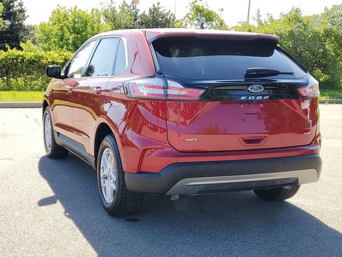 Used 2023 Ford Edge SEL AWD/4WD image 3
