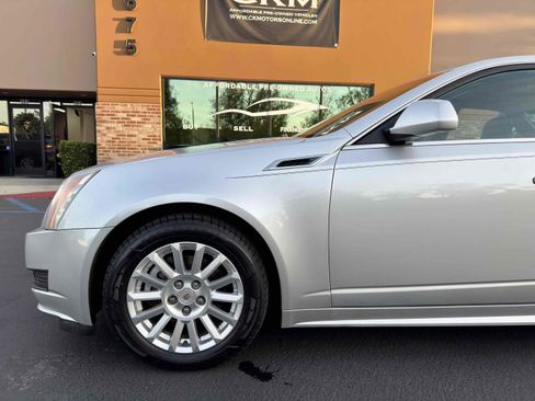 Used 2011 Cadillac CTS AWD Wagon image 12