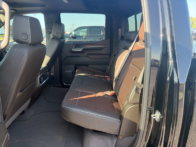 Used 2024 GMC Sierra 1500 Denali AWD/4WD image 25