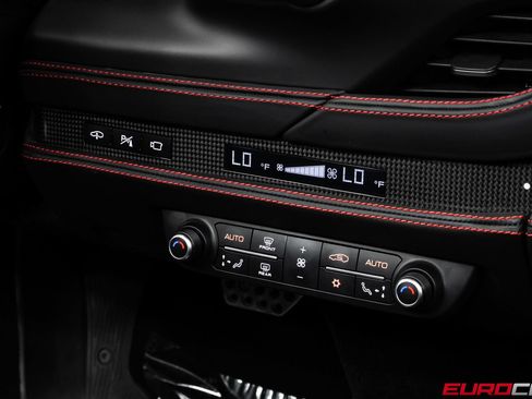 Used 2021 Ferrari F8 Tributo RWD image 35