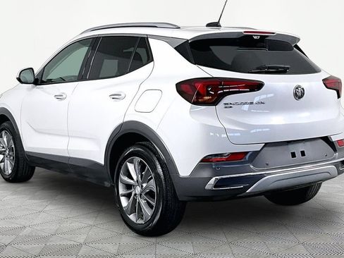 Certified 2022 Buick Encore GX Essence w/ Advanced Technology Package AWD/4WD image 4