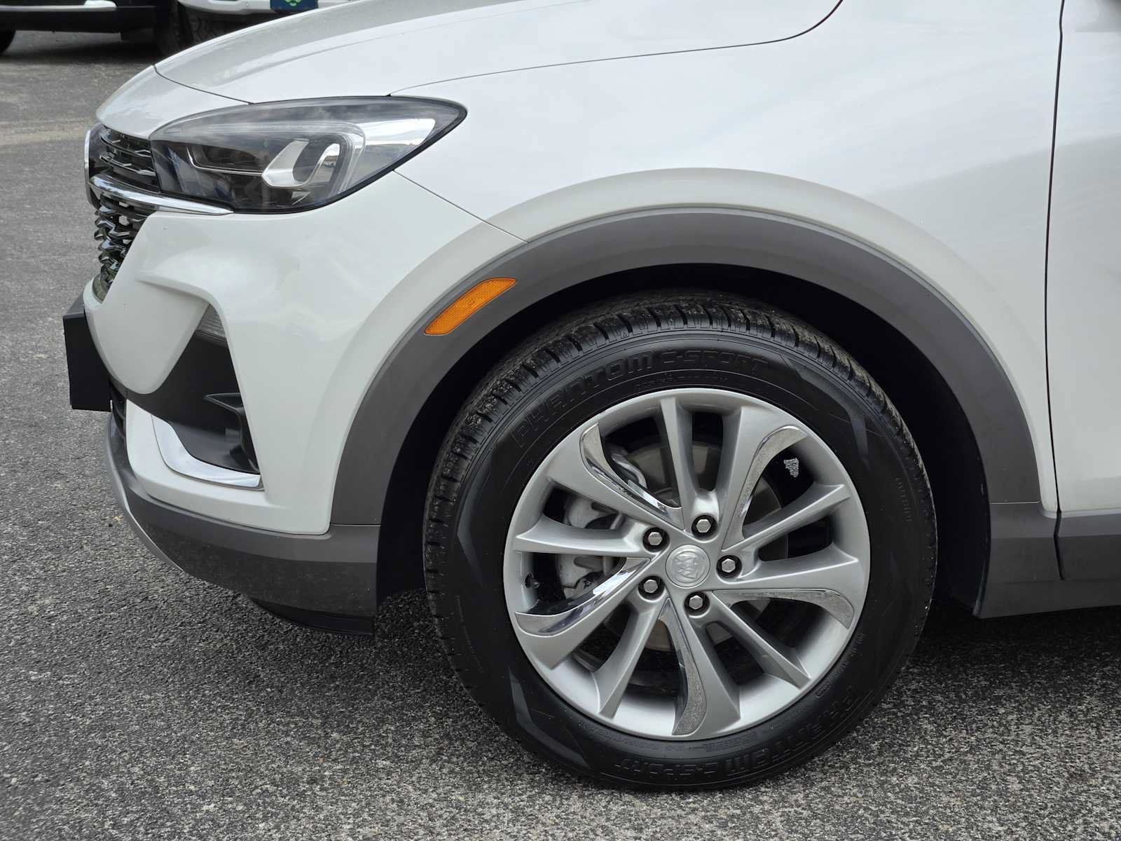 Certified 2022 Buick Encore GX Essence w/ Experience Buick Package FWD image 8
