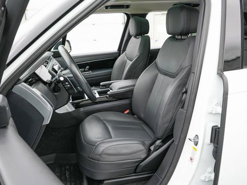 Used 2023 Land Rover Range Rover SE image 20