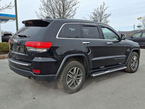 Used 2018 Jeep Grand Cherokee Limited w/ Mopar Chrome Edition Group image 9