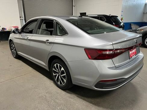 Used 2025 Volkswagen Jetta S FWD image 5