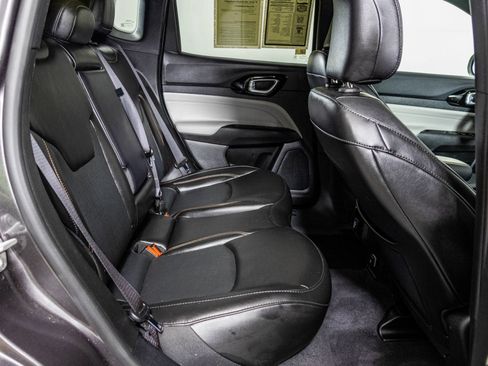 Used 2023 Jeep Compass Limited AWD/4WD image 43
