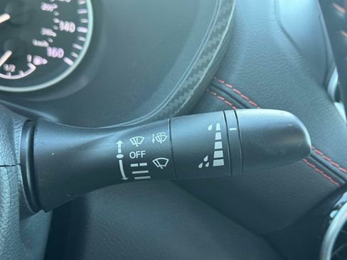 Used 2025 Nissan Sentra SR FWD image 22