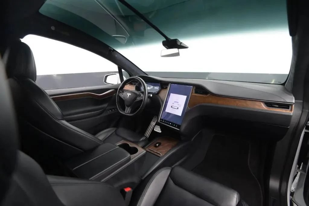 Used 2020 Tesla Model X Long Range AWD/4WD image 46