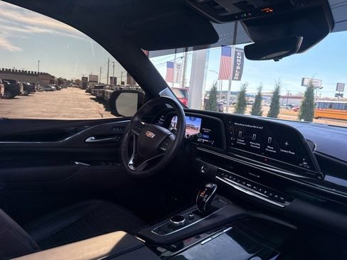 Used 2024 Cadillac Escalade Sport Platinum image 44