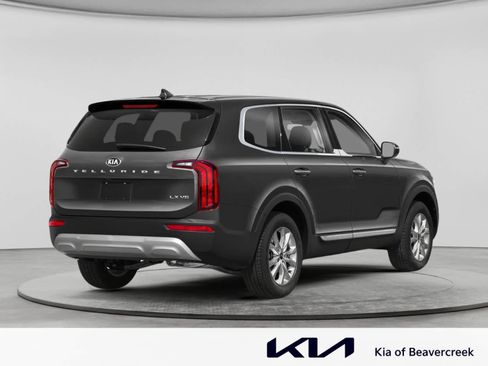 Used 2020 Kia Telluride LX AWD/4WD image 2
