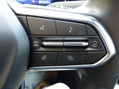 Used 2026 Chevrolet Equinox LT FWD image 41