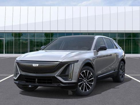 New 2025 Cadillac Lyriq Sport image 30