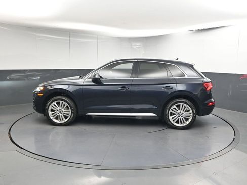 Used 2018 Audi Q5 2.0T Premium Plus w/ Premium Plus Package image 2