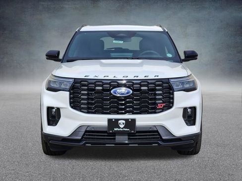 New 2026 Ford Explorer ST image 2