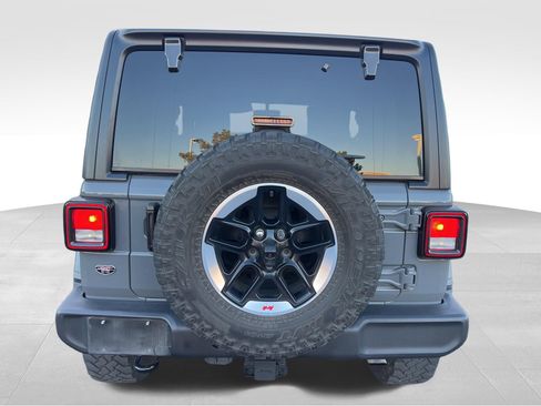 Used 2021 Jeep Wrangler Sport S image 6
