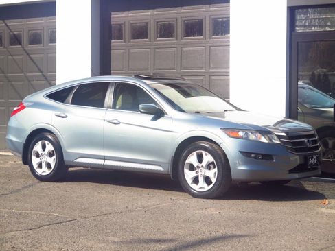 Used 2010 Honda Crosstour EX-L image 6
