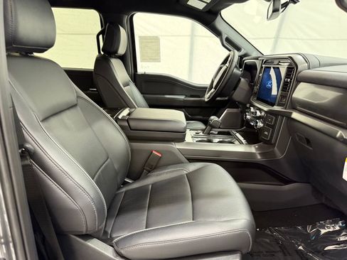 New 2025 Ford F150 Lariat w/ Equipment Group 502A High image 18