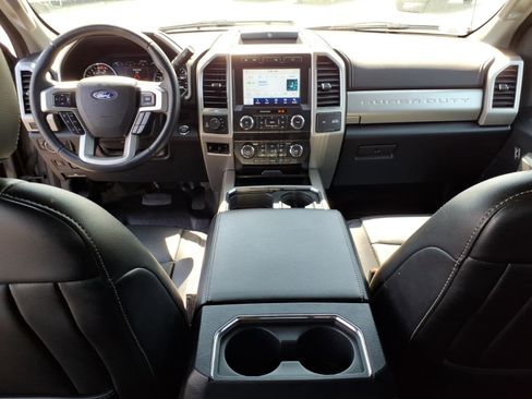 Used 2021 Ford F250 Lariat w/ Lariat Ultimate Package AWD/4WD image 12