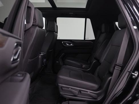Used 2023 Chevrolet Tahoe LT w/ Luxury Package AWD/4WD image 32