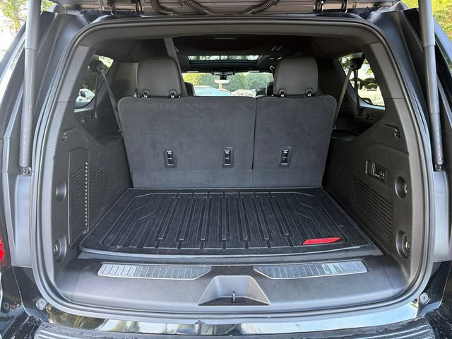 Used 2022 GMC Yukon XL Denali w/ Denali Premium Package AWD/4WD image 18