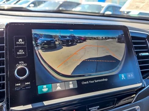 Certified 2025 Honda Ridgeline Sport image 16