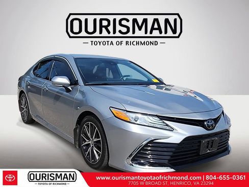 Certified 2023 Toyota Camry XLE FWD image 1