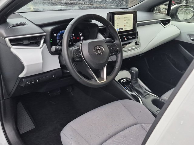 Certified 2026 Toyota Corolla SE AWD/4WD image 4