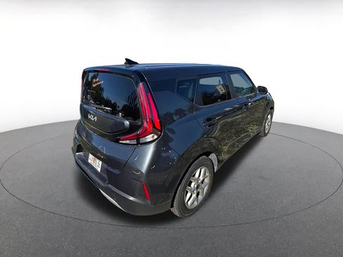Used 2025 Kia Soul LX w/ LX Technology Package image 7