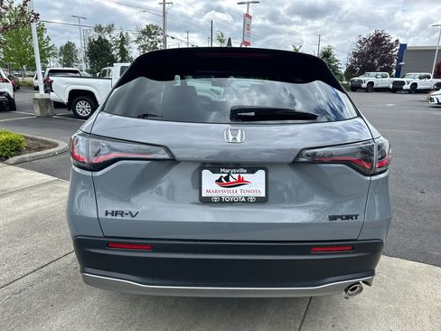 Used 2026 Honda HR-V Sport image 4